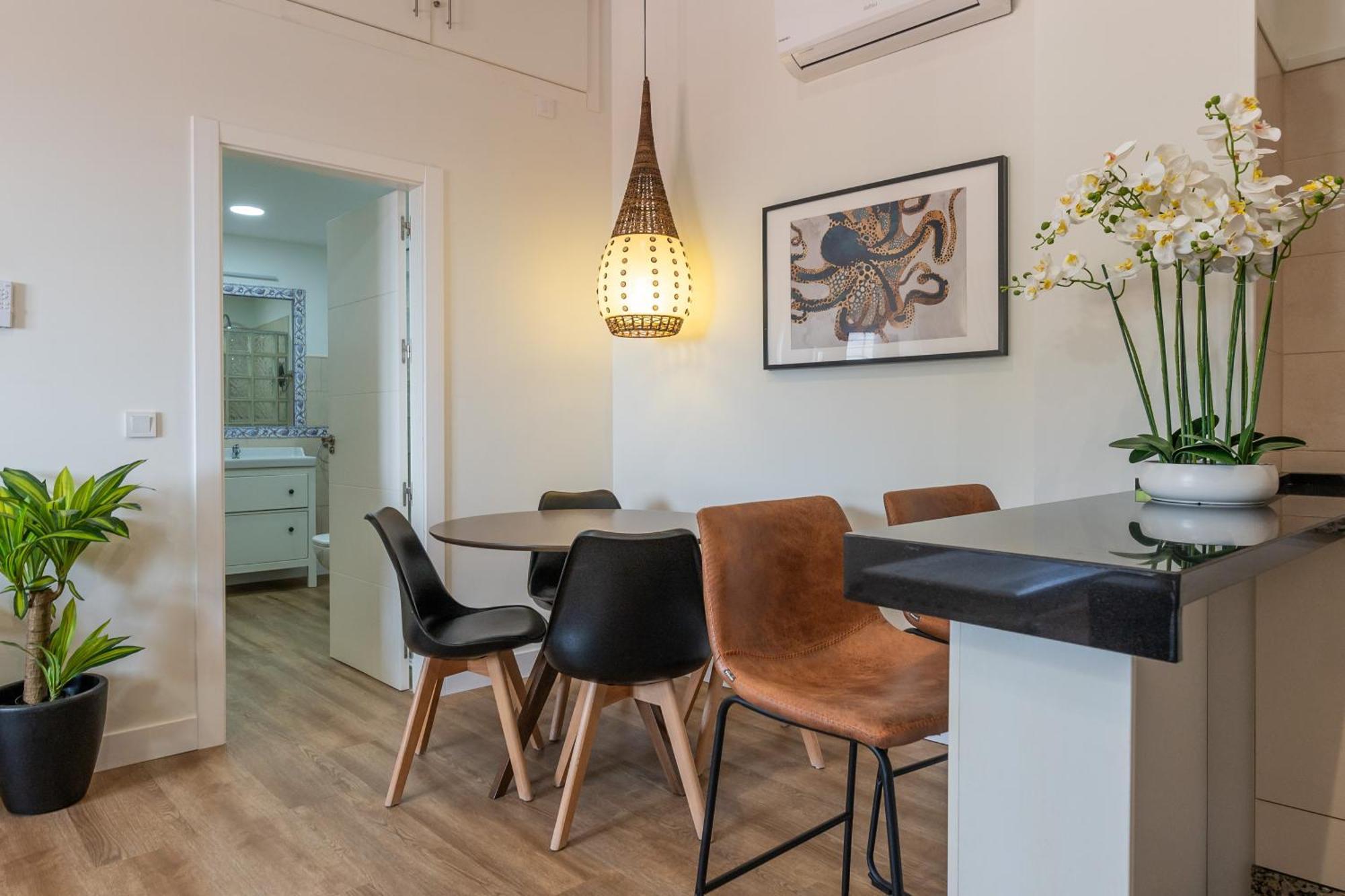 Sea View With Shared Terrace Apartment Malaga Exterior photo